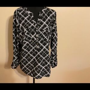 Notations black and white blouse size PXL